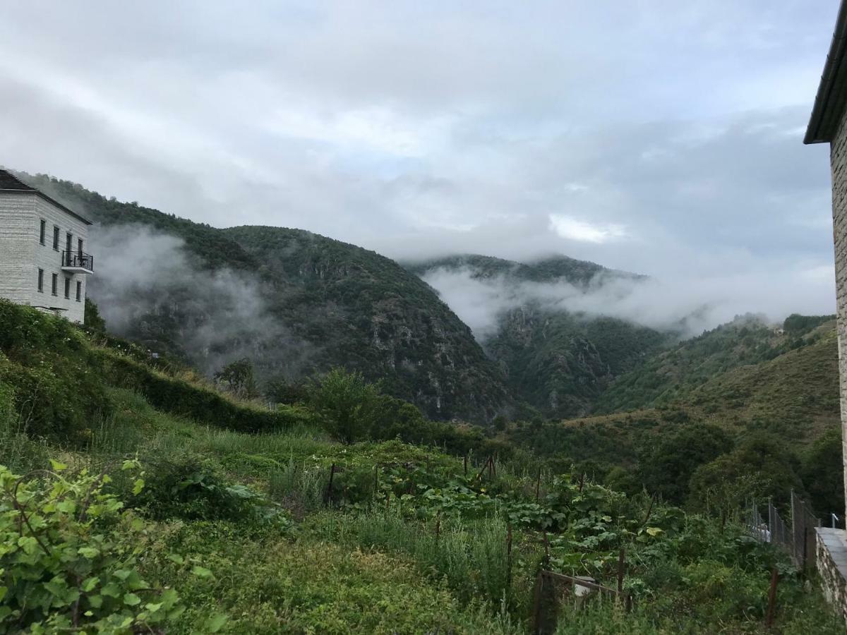 Mousafir Ontas Kepésovon Esterno foto